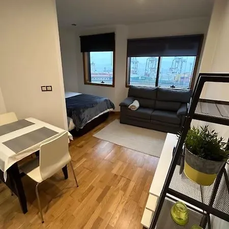 Apartamento En Sanjurjo Badia Con Vistas A La Ria